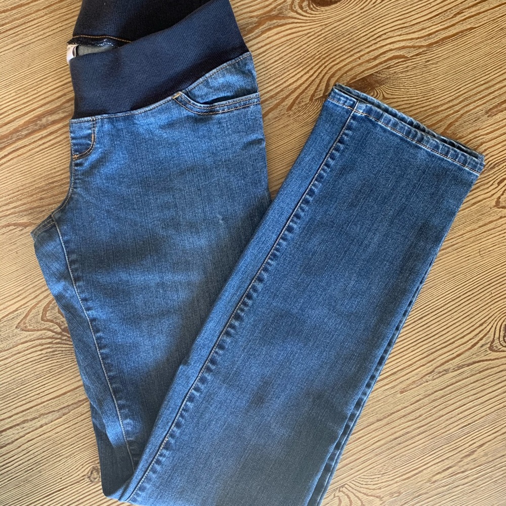 Liz Lange maternity pants